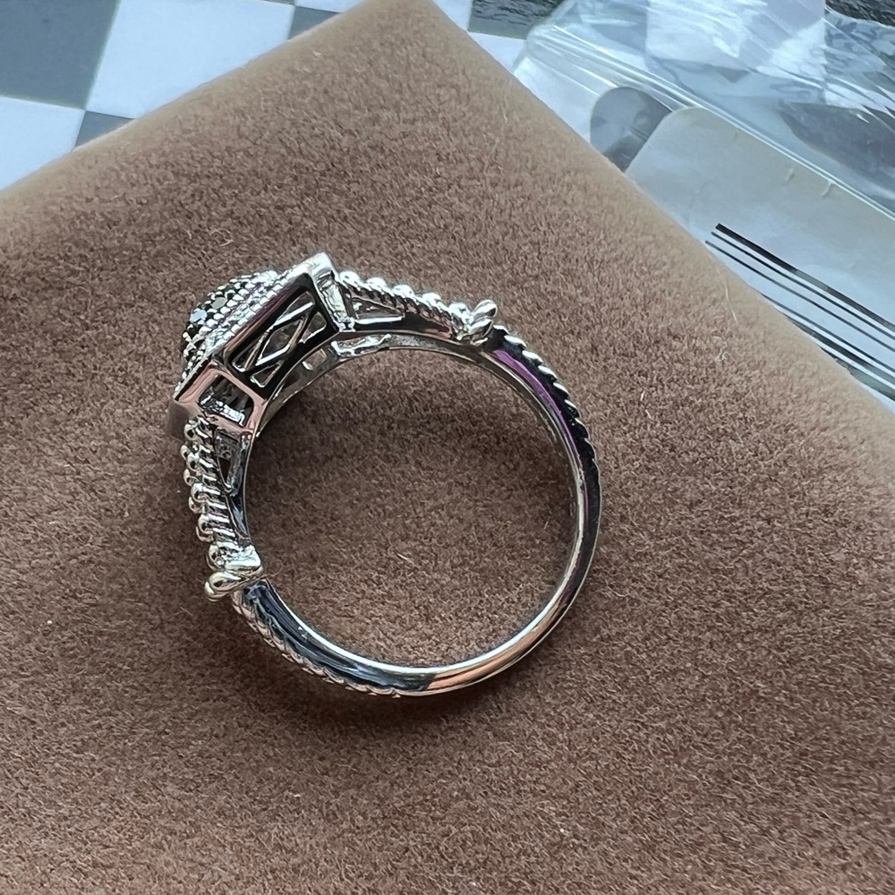 JS Affinity Sterling Silver & Pave Green Diamond Ring 💚 - Picture 10 of 14